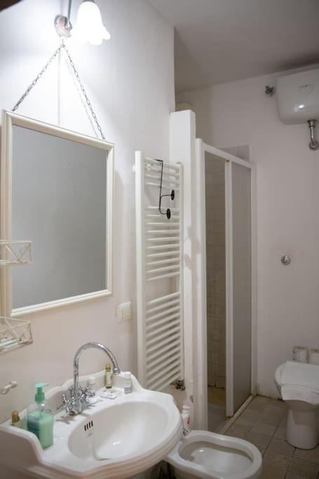 Elegant Apartment Outside Ztl & 10Min From Center Firenze Esterno foto