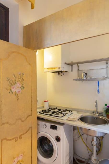 Elegant Apartment Outside Ztl & 10Min From Center Firenze Esterno foto